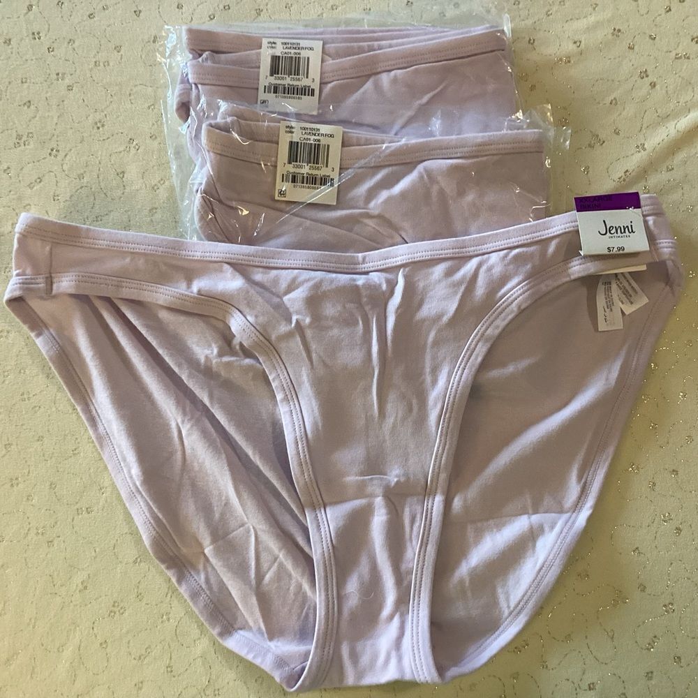 NWT. Jenni, a Macy’s Brand Women’s Bikini Briefs Set of 3 in Size XXL Lavender